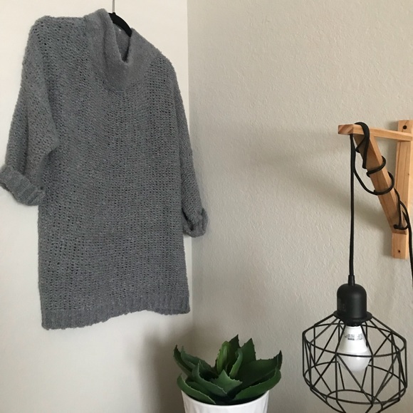 Grey oversized sweater - Picture 2 of 6